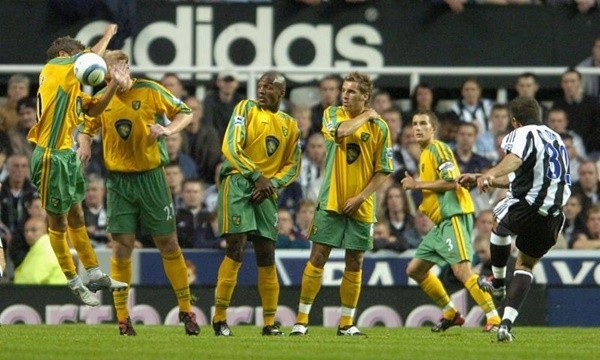 Morata sử dụng roulette để qua Werner - Bóng Đá