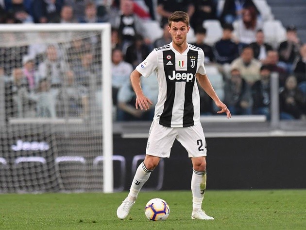 Leeds make decision on Rugani - Bóng Đá