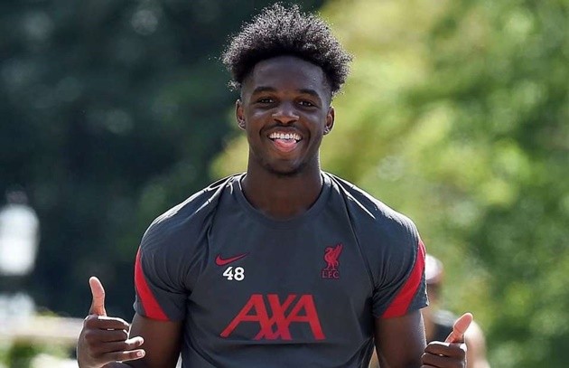 Những trung vệ trẻ tiềm năng thay thế Van Dijk tại Liverpool - Bóng Đá