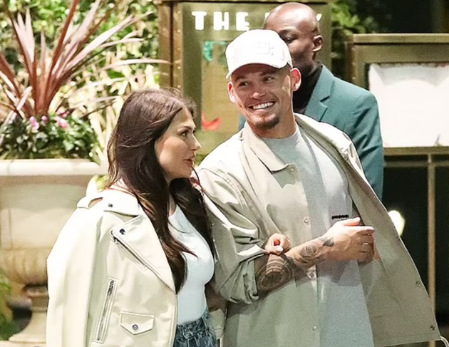 Manchester City stars hit the town with their partners for an early birthday party for Jack Grealish at The Ivy - Bóng Đá