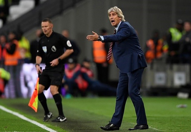 Gạt bỏ sự kình địch, 2 cựu sao Chelsea tung hoành ngoài đường phố - Bóng Đá