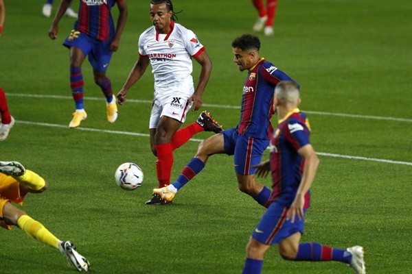 'If Xavi asked me to sign Sergio Ramos, I would': Barca presidential candidate Victor Font - Bóng Đá