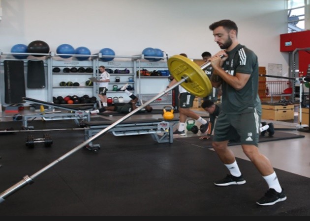 Ảnh sao MU tập gym - Bóng Đá