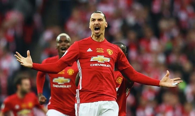 Zidane của M.U xoay compa ảo diệu, khiến hàng thủ Melbourne choáng váng - Bóng Đá