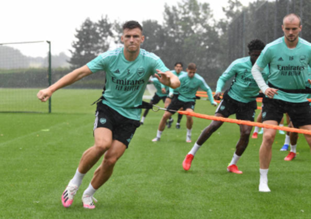 Ben White takes part in first Arsenal session - Bóng Đá