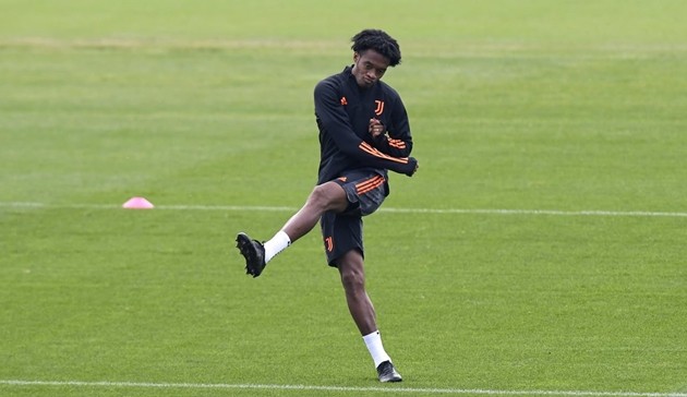 Juventus tập luyện - Bóng Đá