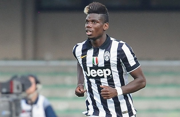 Carlos Tevez names seven Manchester United players in ultimate dream XI - Bóng Đá