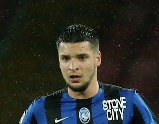 Chelsea's Zouma and Man United's Maguire rank in Europe's top 3 for aerial duels won - Bóng Đá