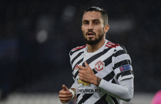 Denis Irwin identifies two qualities Alex Telles will offer Manchester United - Bóng Đá