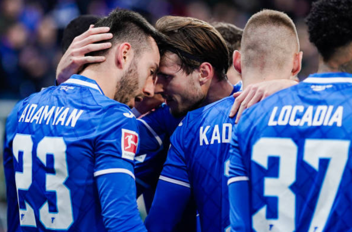 ảnh sau trận - Bóng Đá