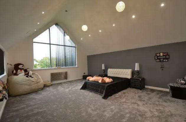 Manchester United Star Puts Incredible £3.5 Million House Up For Sale - Sergio Romero - Bóng Đá