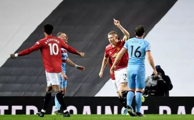 'Bàn thắng của Omar không hợp lệ, trọng tài bỏ lỗi cho Hà Nội' (Dương Mạnh Hùng) - Bóng Đá