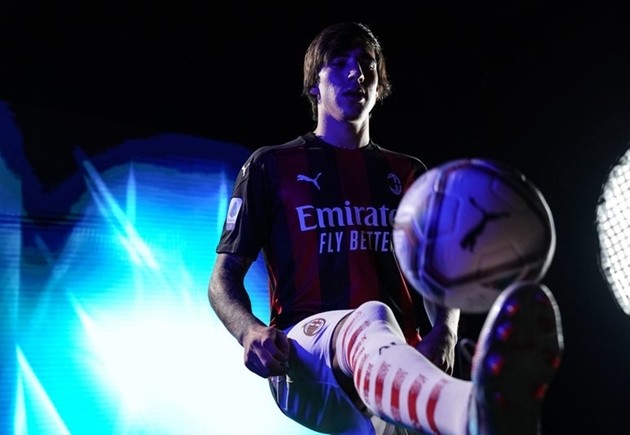 Sự toàn diện của Benzema giúp Real quật ngã Barca - Bóng Đá