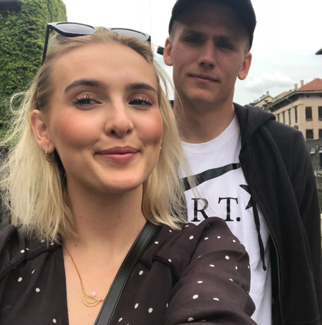 rsenal new signing Alex Runarsson became keeper because of burst appendix, has glamorous Wag and donates to Common Goal - Bóng Đá