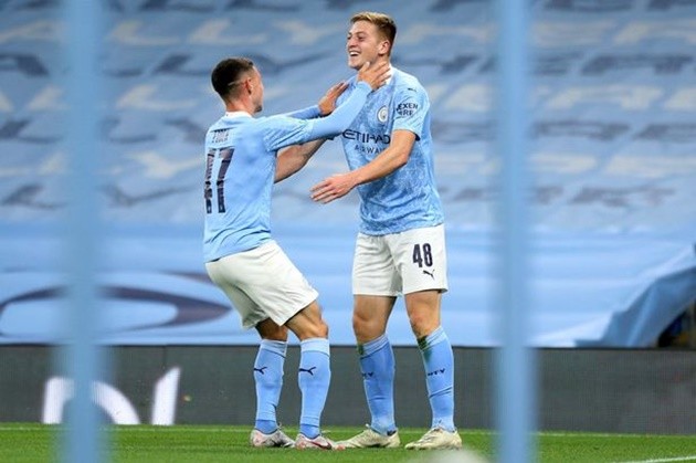 Chứng kiến màn trình diễn đỉnh cao, Real đã biết làm gì với Modric - Bóng Đá