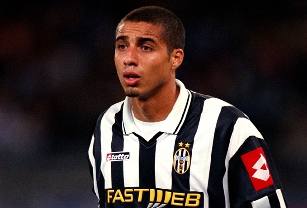 Từ Ferdinand đến Figo: 10 thương vụ 