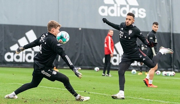 Ảnh tập Bayern Munich trước trận gặp Dortmund - Bóng Đá