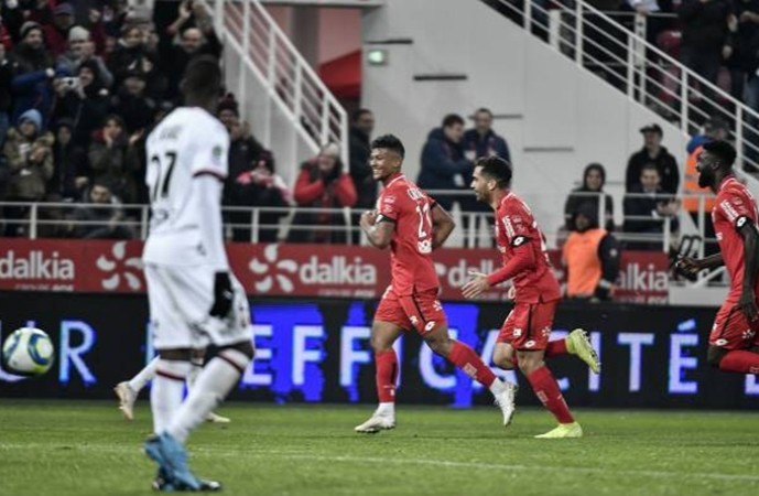 Đội hình tiêu biểu vòng 14 Ligue 1: Nhiều cánh chim lạ góp mặt - Bóng Đá