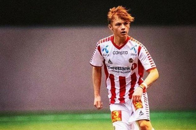 Man United signed Jurado, Hansen-Aaroen and Fernandes - Bóng Đá