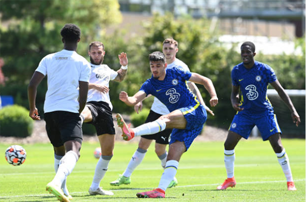 Chelsea thắng lớn ở trận giao hữu đầu tiên - Bóng Đá