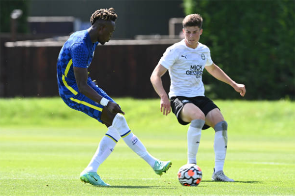 Chelsea thắng lớn ở trận giao hữu đầu tiên - Bóng Đá