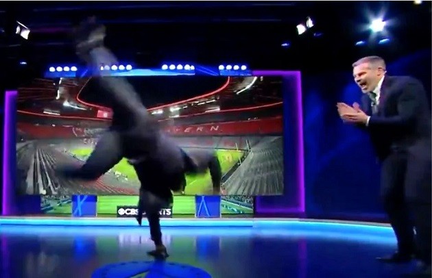 Jamie Carragher had Micah Richards doing cartwheels in CBS Sports studio - Bóng Đá