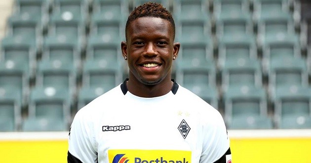 Liverpool linked with Monchengladbach midfielder Zakaria - Bóng Đá