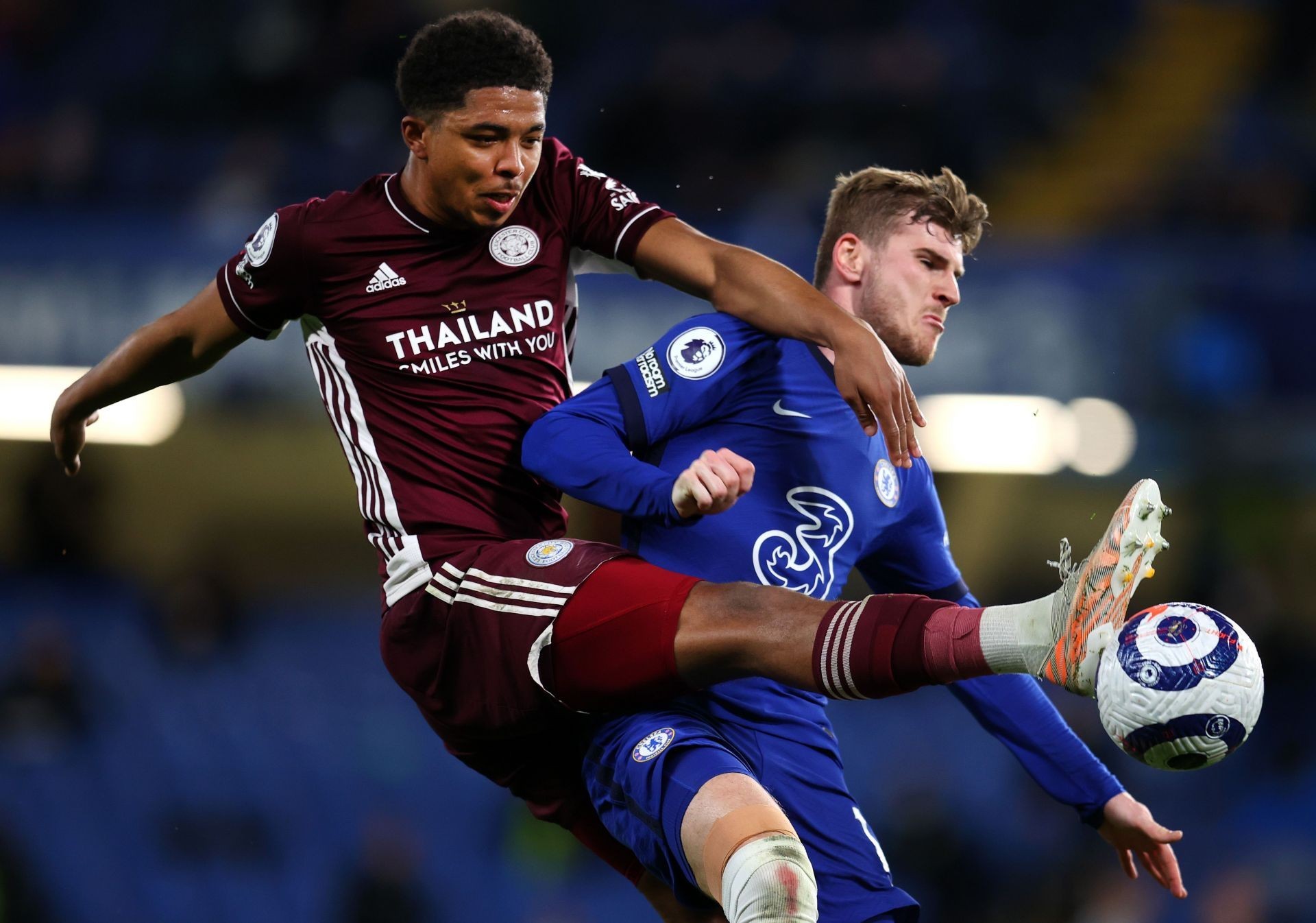 Lý do Chelsea nên chi đậm cho De Jong, thay vì bom tấn 80 triệu - Bóng Đá