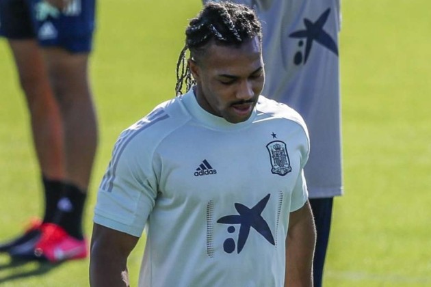 Spain boss Luis Enrique will turn to Wolves star Adama Traore as a replacement for Ansu Fati - Bóng Đá