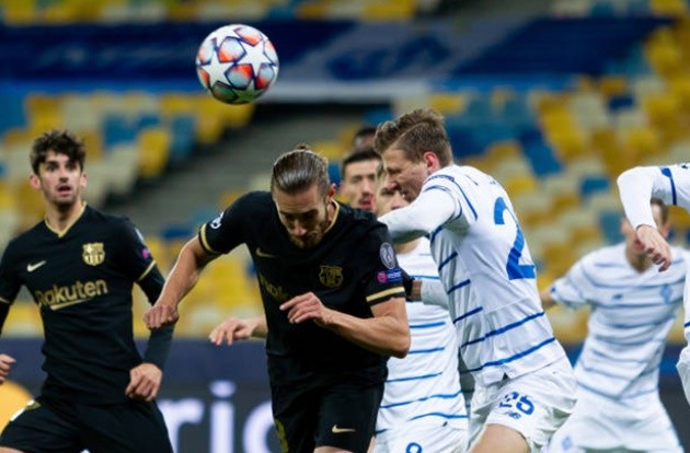 Debutant Mingueza: People know what I have suffered to make it here - Bóng Đá