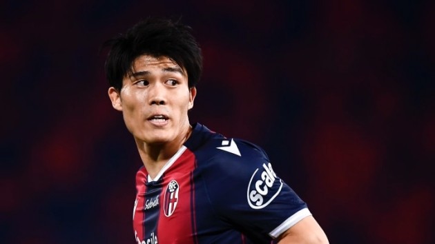 TRANSFER NEWS: ARSENAL KEEN ON TOTTENHAM TARGET TAKEHIRO TOMIYASU - Bóng Đá