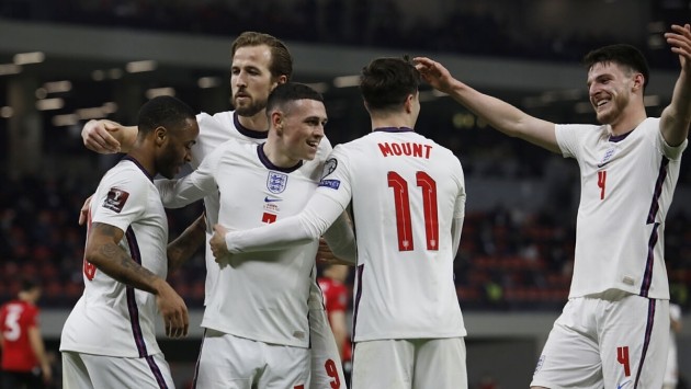 Harry Maguire and John Stones duo highlights Manchester United transfer need - Bóng Đá