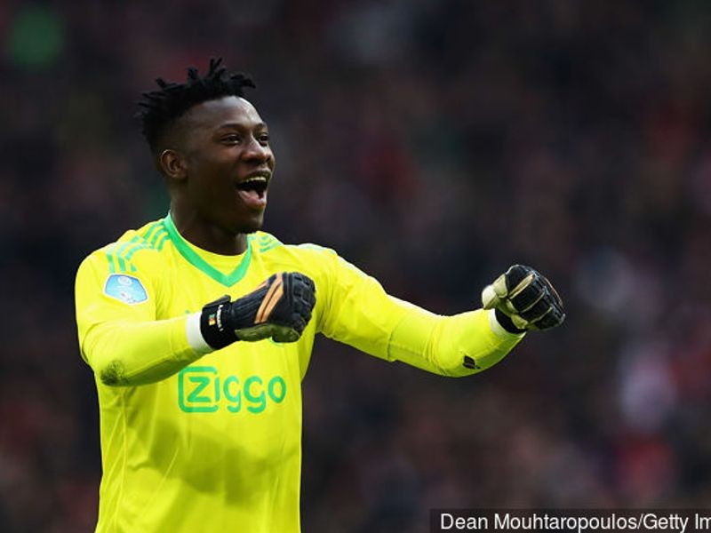 M.U xúc Onana - Bóng Đá