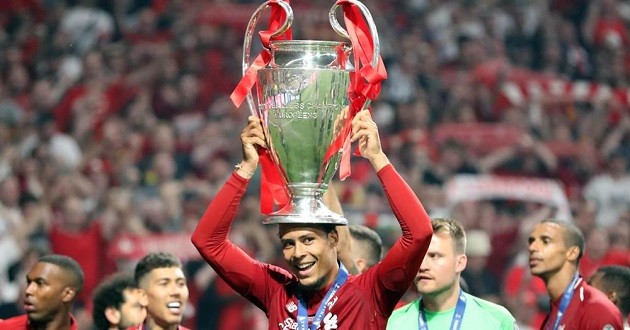 Van Dijk names his favourite moments of 2018/19 season - Bóng Đá