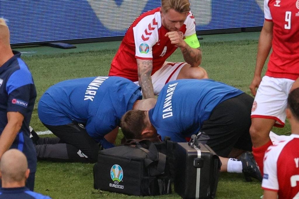 SỐC! Eriksen đột quỵ giữa trận Đan Mạch - Phần Lan - Bóng Đá