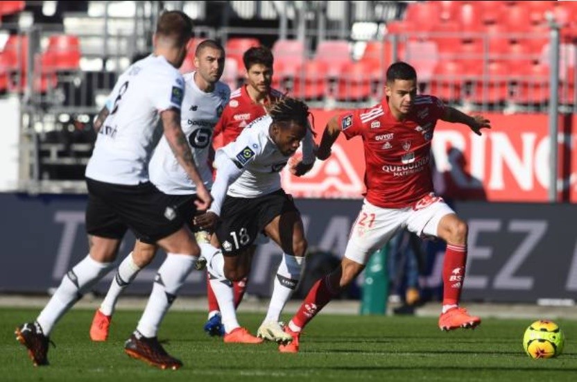 Xếp hạng các ngôi sao xuất sắc nhất theo từng độ tuổi - Bóng Đá