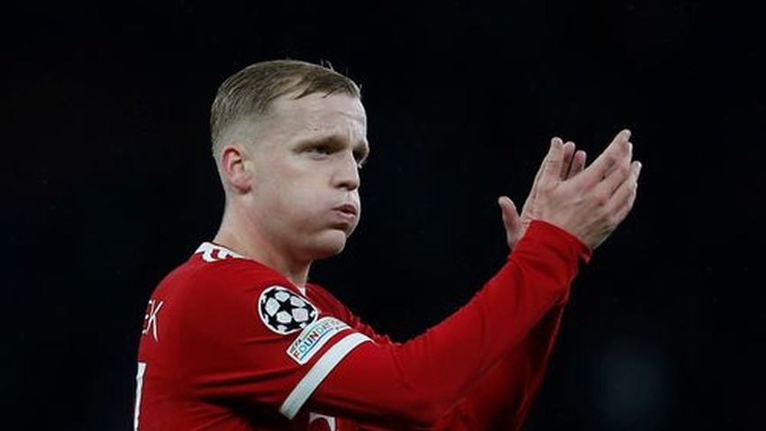 Van de Beek bench - Bóng Đá