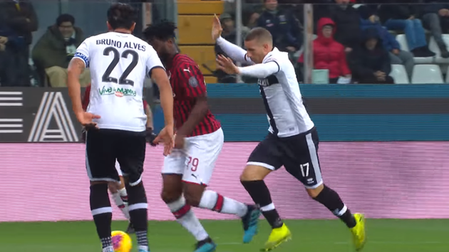 10 điều thú vị sau loạt trận Serie A diễn ra vào đêm qua: Ngày về của cựu sao Man Utd - Bóng Đá