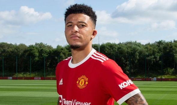 Manchester United set Jadon Sancho return date following £73m transfer - Bóng Đá