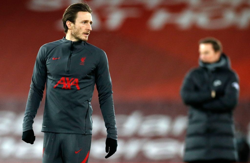 Liverpool keen on offloading 25-year-old ace permanently instead of a loan deal (Ben Davies) - Bóng Đá