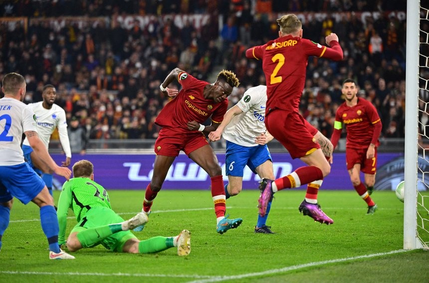 Roma vào tứ kết Europa Conference League - Bóng Đá