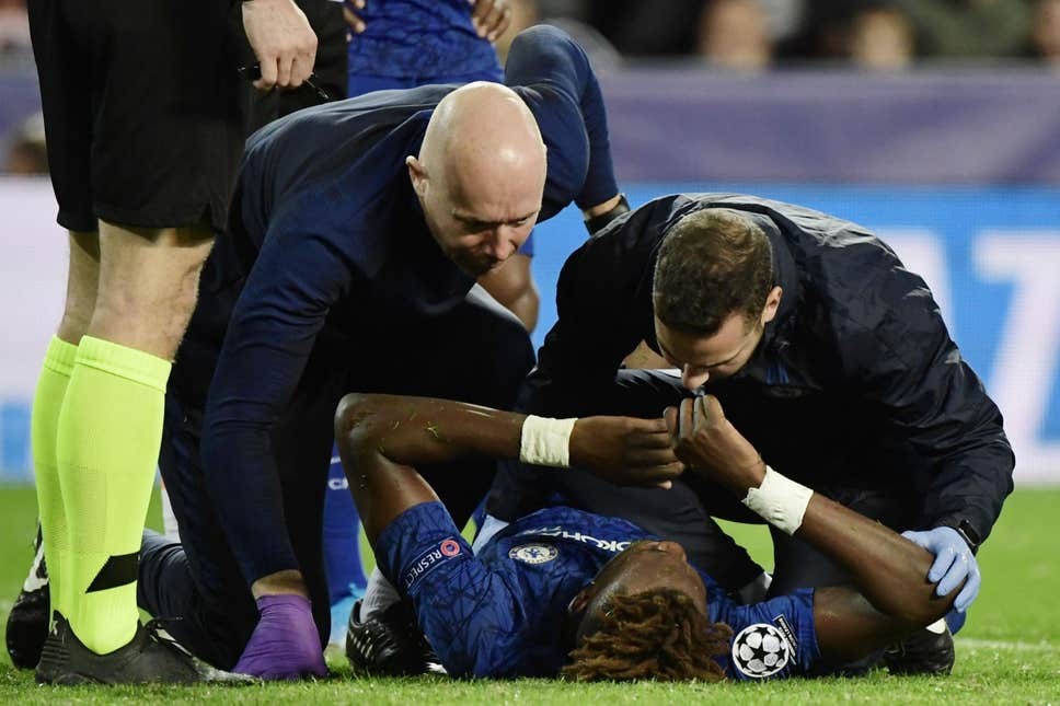 Frank Lampard provides update on Chelsea striker Tammy Abraham after Valencia injury - Bóng Đá