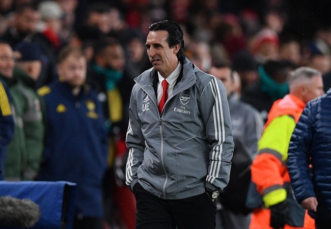 Martin Keown reveals the two reasons Arsenal will not sack struggling manager Unai Emery - Bóng Đá