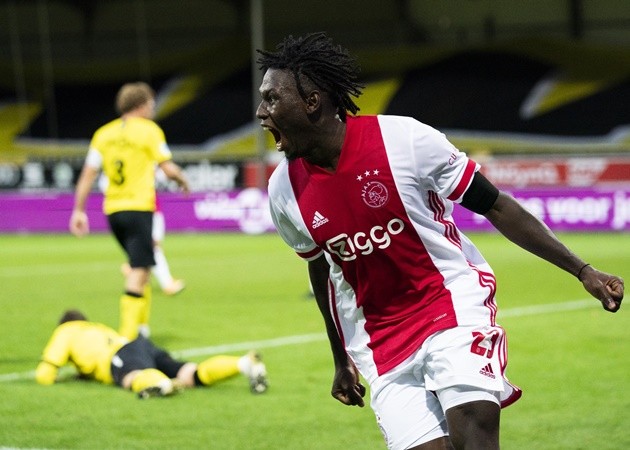 Ajax 'thảm sát'; Ramos nhấn chìm Barca: 10 sự kiện đặc biệt nhất ở châu Âu tuần qua - Bóng Đá