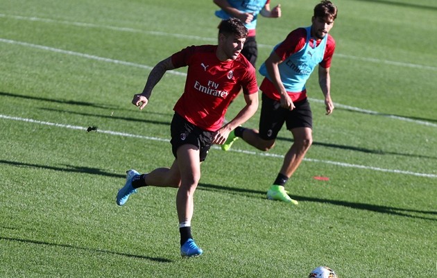 Ảnh tập của Piatek - Bóng Đá