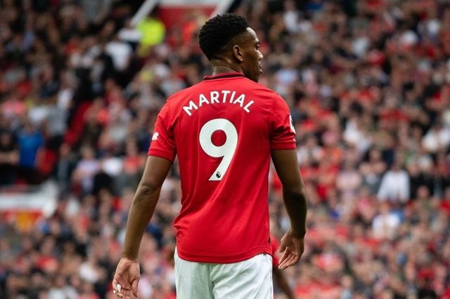 What Solskjaer told Anthony Martial after giving him Manchester United No 9 shirt - Bóng Đá