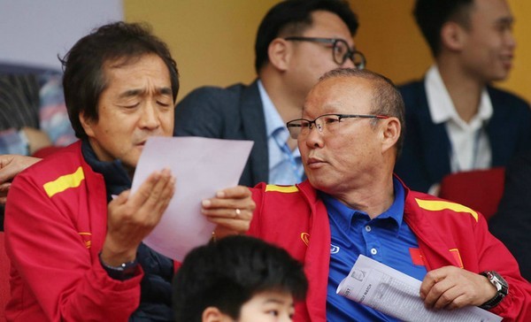 V-League hoãn đến năm 2022 và 8 hệ lụy khó tránh - Bóng Đá