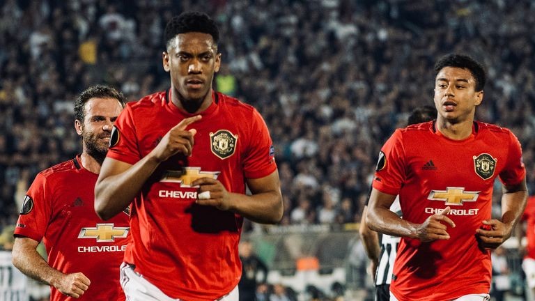 ‘SHOULD NEVER PLAY AGAIN’, SOME MAN UNITED FANS SLAM MATA PERFORMANCE VS PARTIZAN - Bóng Đá