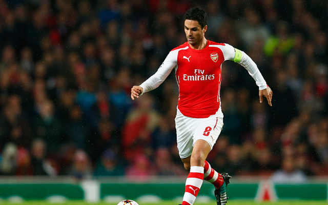 Cựu đội trưởng Arsenal lịch lãm bước về 'giải cứu' đội nhà - Bóng Đá