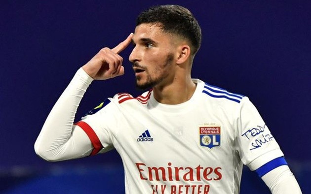 Solskjaer eyes Pogba replacement compared to Iniesta (Aouar) - Bóng Đá